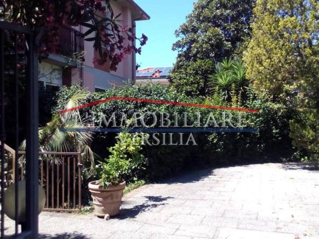 Villetta a schiera in vendita a Massa MS