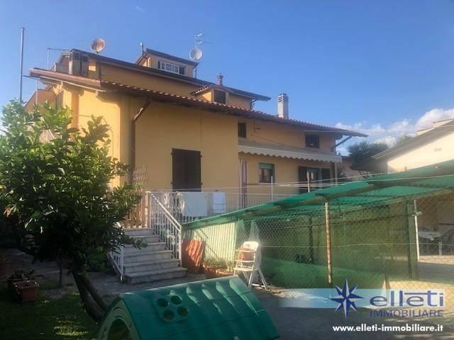 Villetta a schiera in vendita a Massa MS