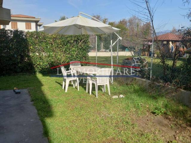Villetta a schiera in vendita a Massa MS