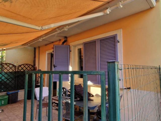 Villetta a schiera in vendita a Massa MS