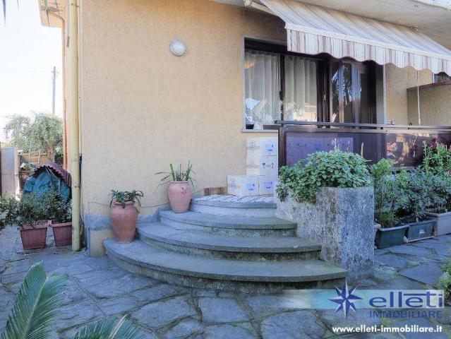 Villetta a schiera in vendita a Massa MS