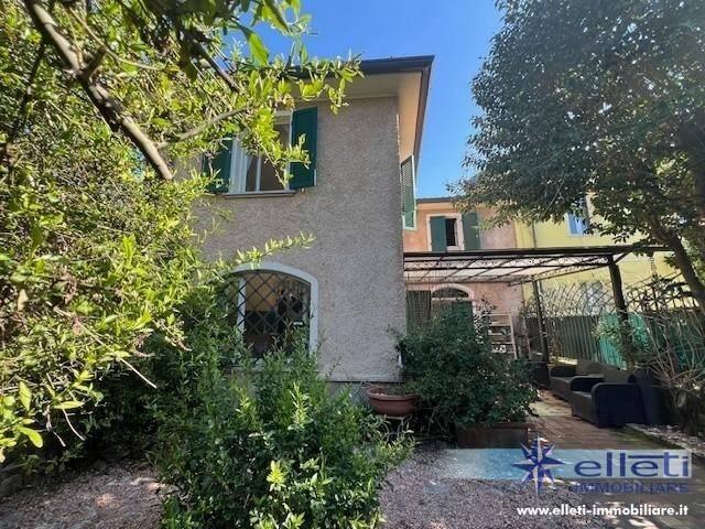 Villetta a schiera in vendita a Massa MS