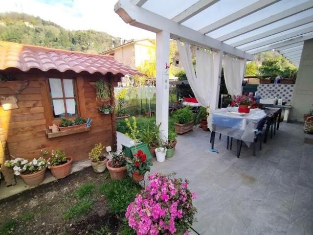 Villetta a schiera in vendita a Massa 110 mq Rif: 1316549