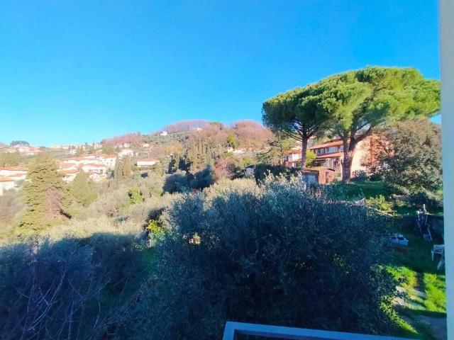 Villetta a schiera in vendita a Massarosa LU