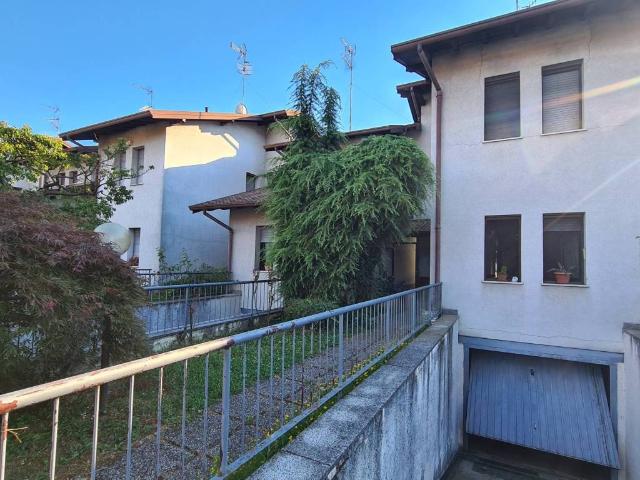 Villetta a schiera in vendita a Marnate VA