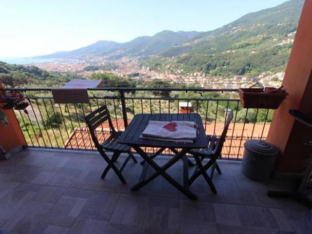 Villetta a schiera in vendita a Marinasco Stra' La Spezia 93 mq Rif: 1421080