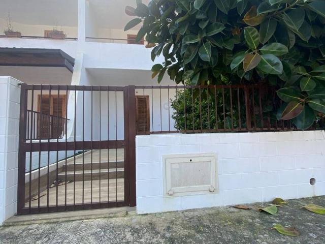 Villetta a schiera in vendita a Melendugno LE