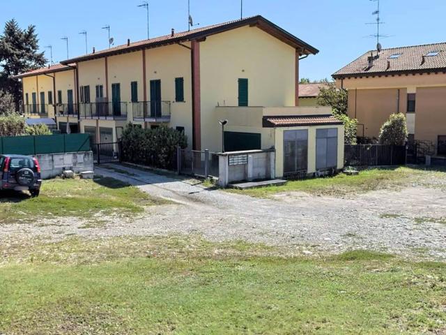 Villetta a schiera in vendita a Mercallo VA