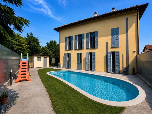 Villetta a schiera in vendita a Milano MI