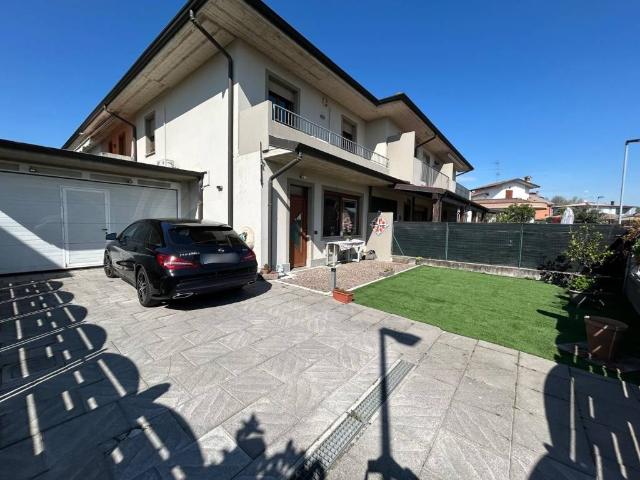 Villetta a schiera in vendita a Misano di Gera d'Adda BG
