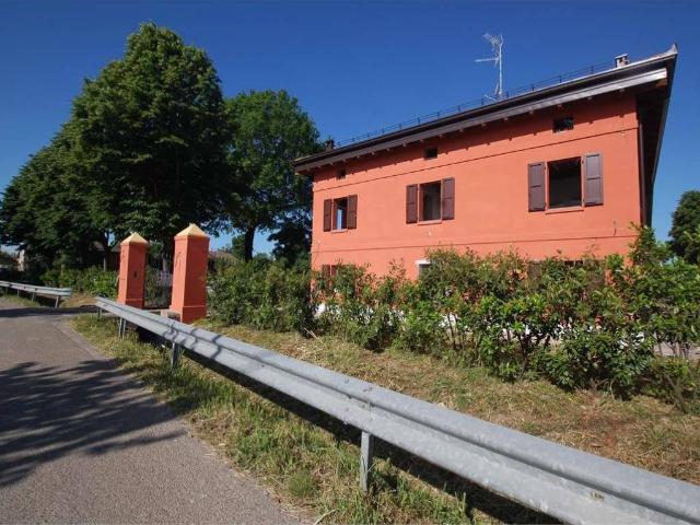 Villa in vendita a Modena MO