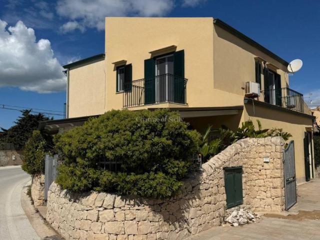 Villetta a schiera in vendita a Modica RG