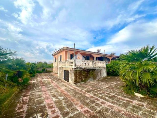 Villetta a schiera in vendita a Mondragone CE