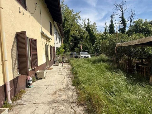 Villetta a schiera in vendita a Mombaruzzo AT