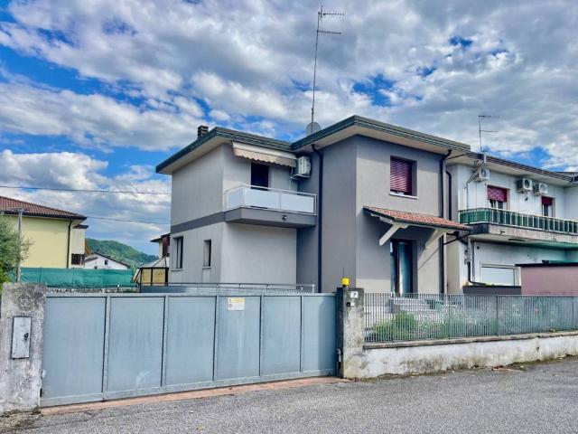 Villetta a schiera in vendita a Montecchio Maggiore VI