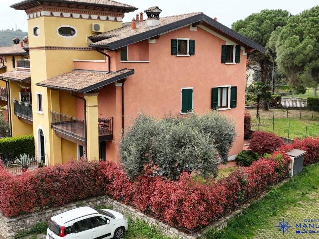 Villetta a schiera in vendita a Monticelli Brusati BS