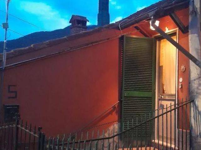 Villetta a schiera in vendita a Montoggio GE