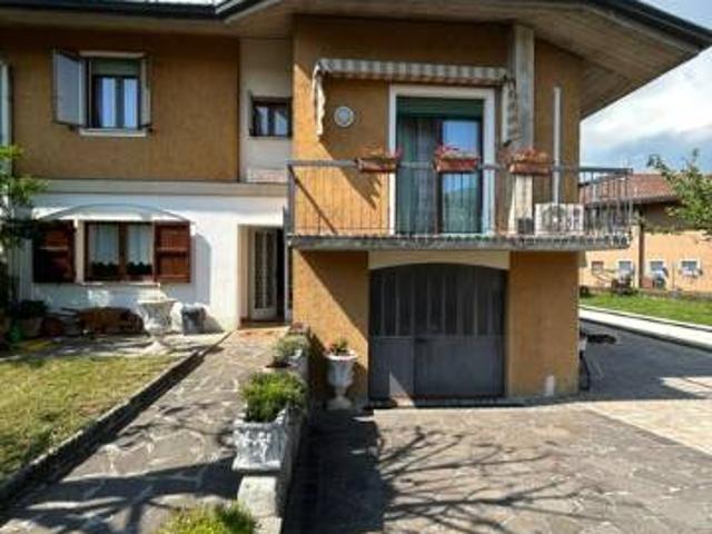 Villa in vendita a Nave BS