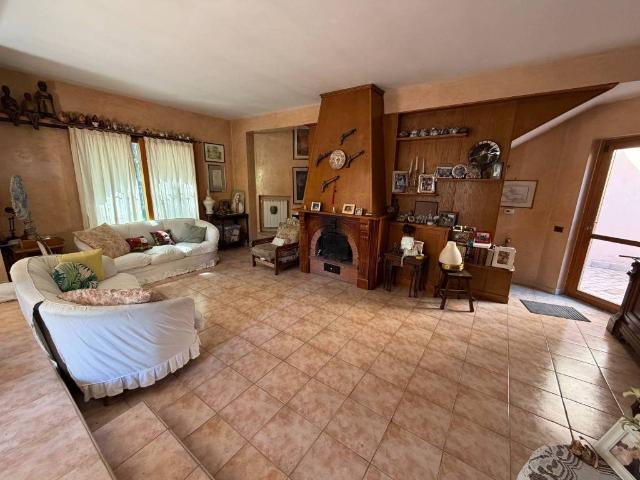 Villetta a schiera in vendita a Nepi VT