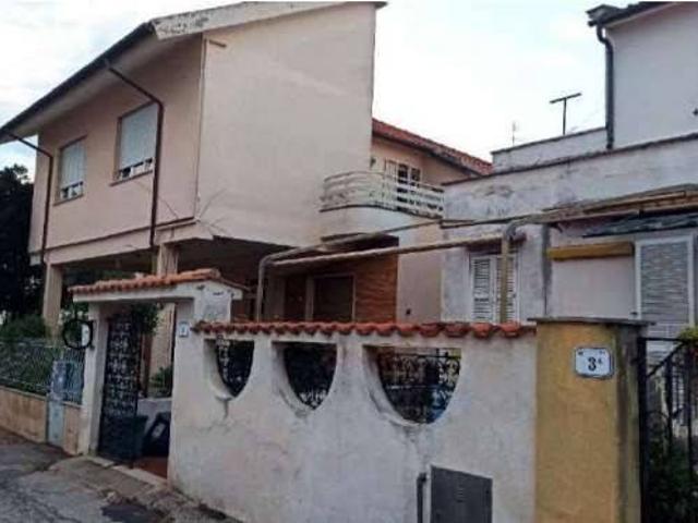 Villetta a schiera in vendita a Nettuno RM