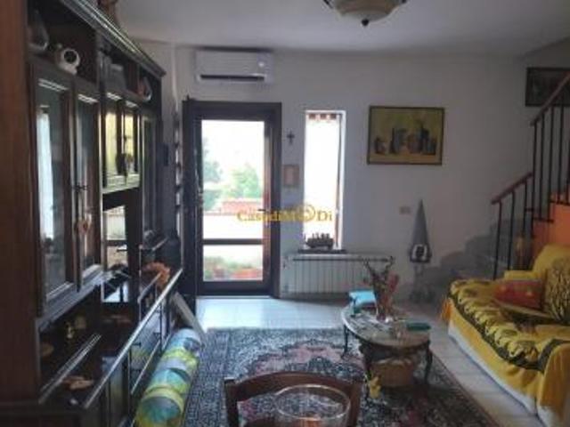 Villetta a schiera in vendita a Nibbiaia Rosignano Marittimo 80 mq Rif: 1428507