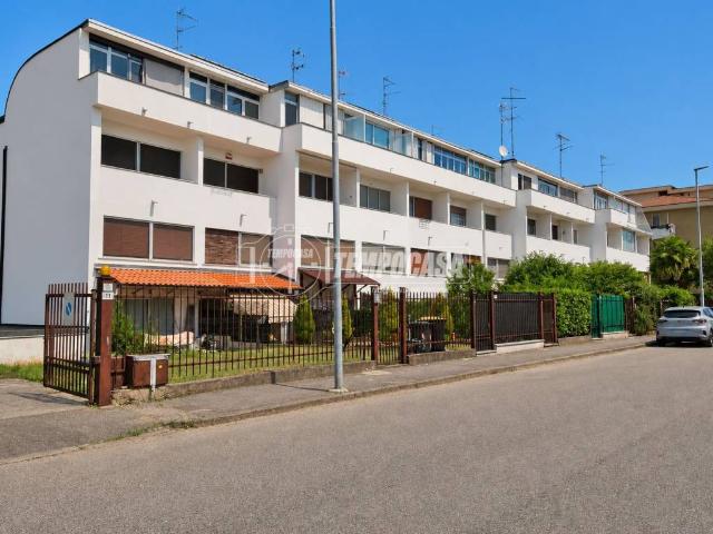 Villetta a schiera in vendita a Novara NO