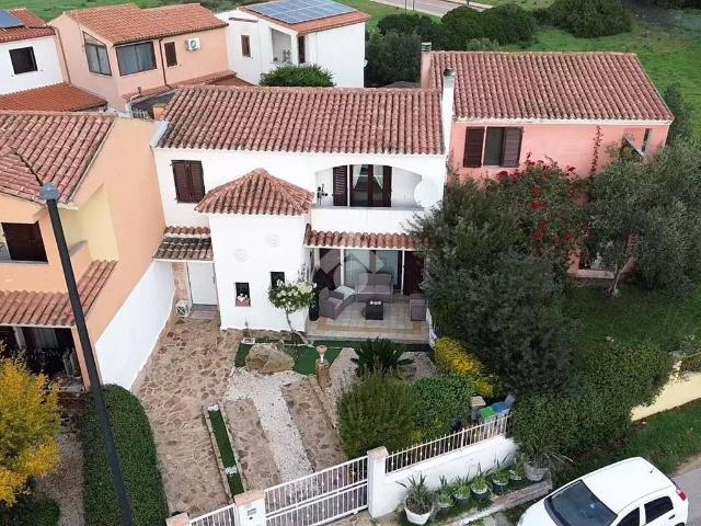 Villetta a schiera in vendita a Olbia SS