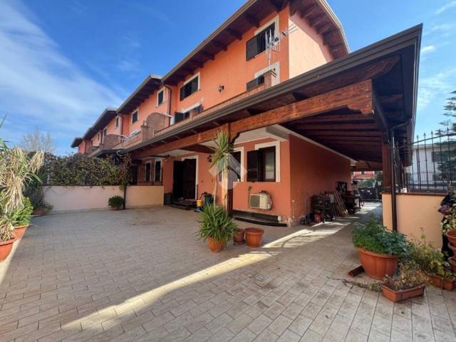 Villetta a schiera in vendita a Aversa CE