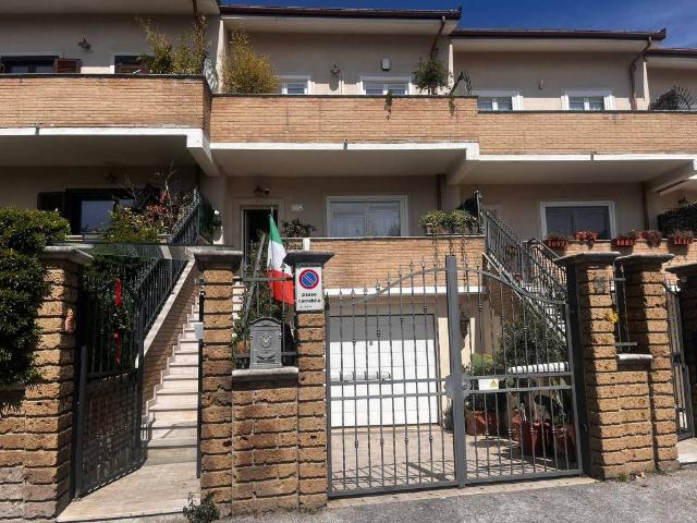 Villetta a schiera in vendita a Avezzano AQ