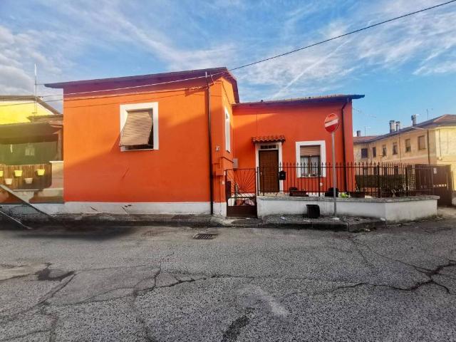Villetta a schiera in vendita a Avezzano AQ