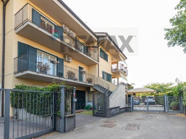 Villetta a schiera in vendita a Aci Catena CT