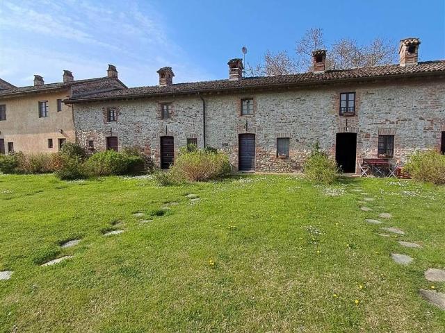 Villetta a schiera in vendita a Agazzano PC