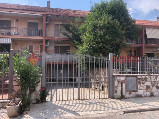 Villetta a schiera in vendita a Alatri FR