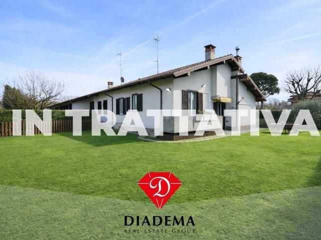 Villetta a schiera in vendita a Albizzate VA