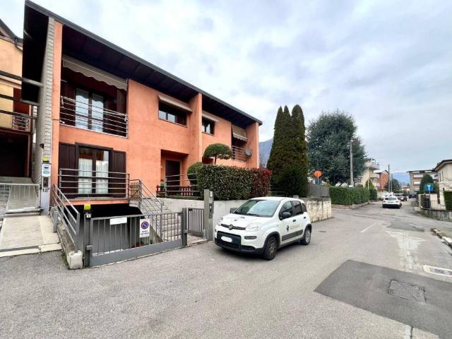 Villetta a schiera in vendita a Albino BG