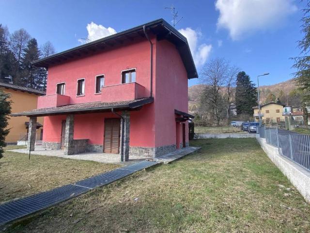 Villetta a schiera in vendita a Alta Valle Intelvi CO