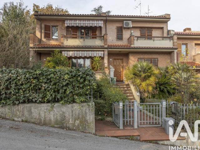 Villetta a schiera in vendita a Ancona AN