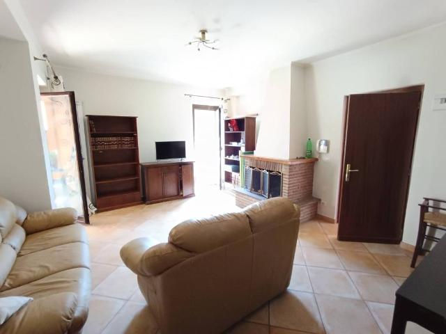 Villetta a schiera in vendita a Anguillara Sabazia RM