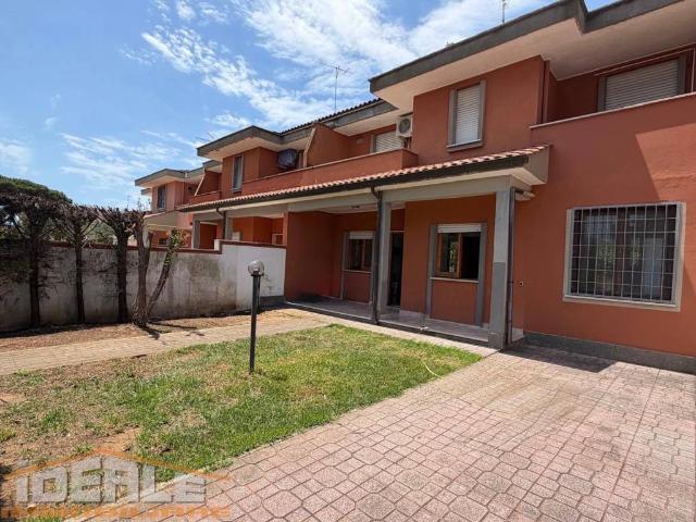 Villetta a schiera in vendita a Anzio RM