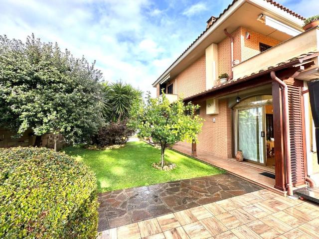 Villetta a schiera in vendita a Anzio RM
