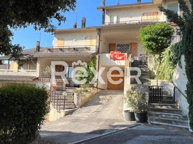 Villetta a schiera in vendita a Arcevia AN