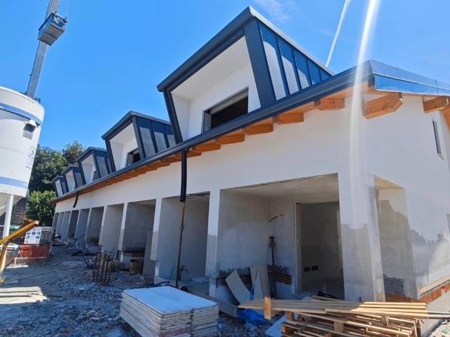 Villetta a schiera in vendita a Bulgarograsso CO