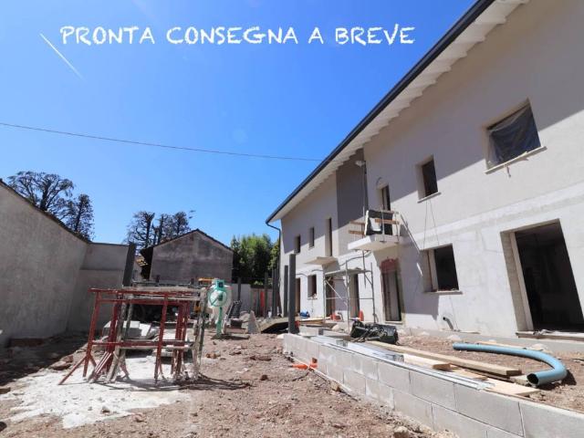 Villetta a schiera in vendita a Busto Arsizio VA