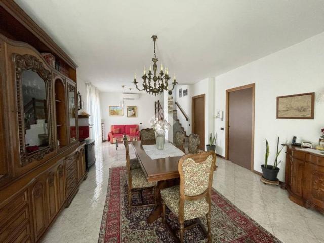 Villetta a schiera in vendita a Busto Arsizio VA