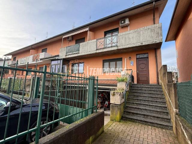 Villetta a schiera in vendita a Busto Garolfo MI