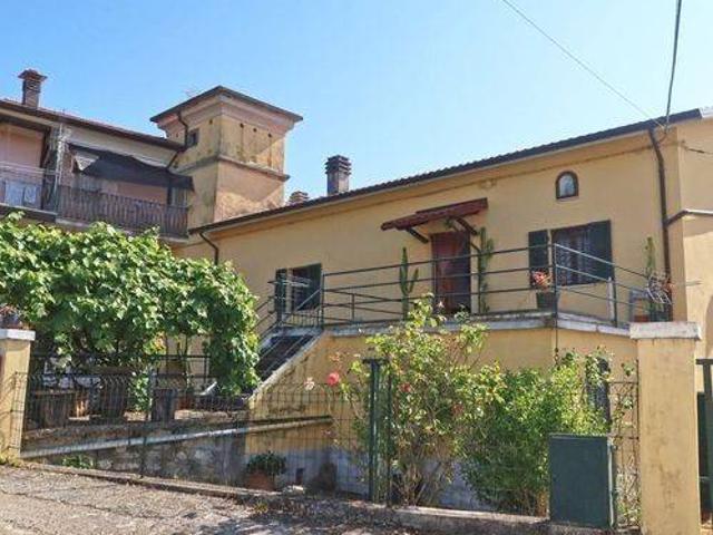 Villetta a schiera in vendita a Bagnone MS
