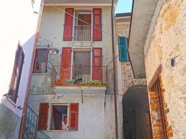 Villetta a schiera in vendita a Bagnone MS