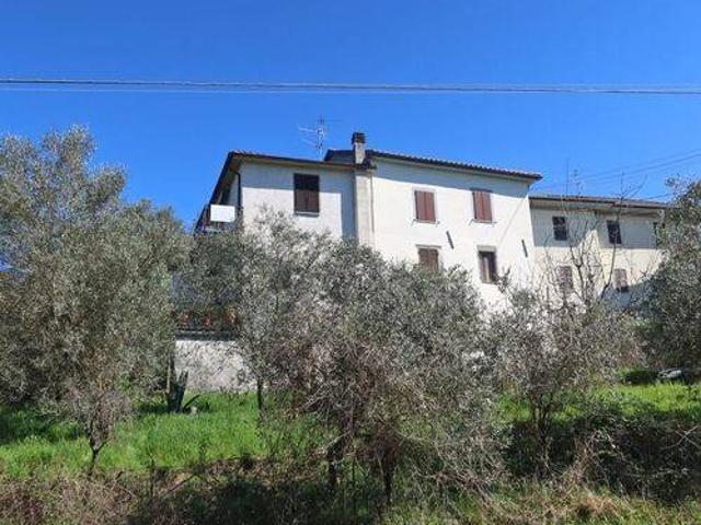 Villetta a schiera in vendita a Bagnone MS