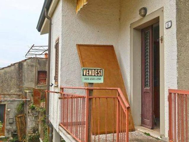 Villetta a schiera in vendita a Bagnone MS
