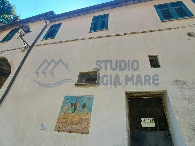 Villetta a schiera in vendita a Badalucco IM
